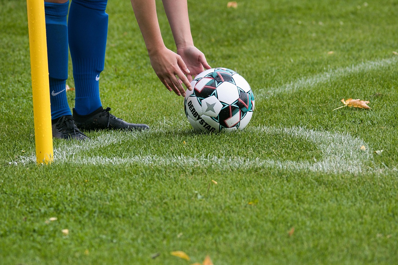 corner ball, corner point, football, football field, sports, corner, football match, standard situation, corner kick, playing field, soccer, football, football, football, football, football, soccer, soccer, soccer